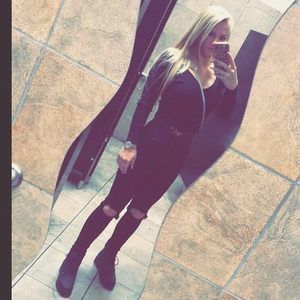 Meet your Posher, Samantha